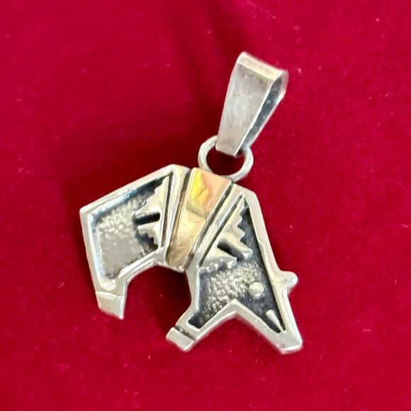 Vintage Navajo Sterling Silver Bear Pendant 14K Gold Accent Native American - Picture 13 of 13